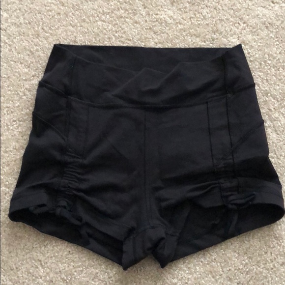 lululemon athletica Pants - Lululemon Ruched Yoga Shorts